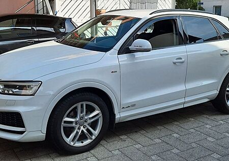 Audi Q3 1.4 TFSI cylinder on d. S tronic sport