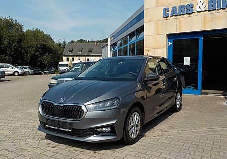 Skoda Fabia Ambition TOP ZUSTAND! HU NEU!