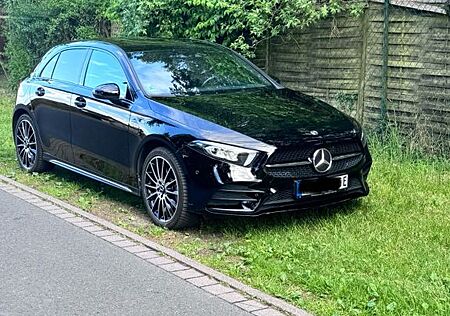 Mercedes-Benz A 250 e AMG Line