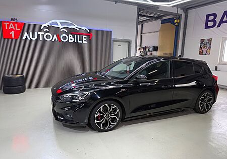 Ford Focus Lim. ST-Line LED NAVI Abstand SZH BANG&OLU