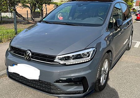 VW Touran Volkswagen R-Line 2.0 TDI SCR DSG Highline