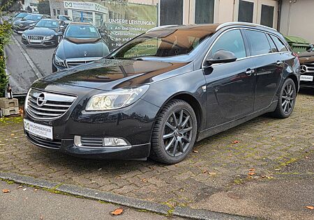 Opel Insignia A Sports Tourer Innovation 4x4 OPC-LINE