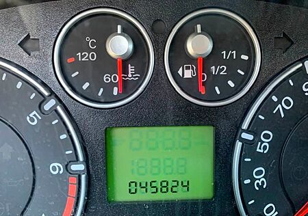 Ford Fiesta 1,3 51 kW Ambiente Ambiente