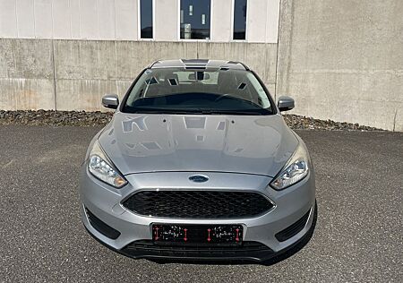 Ford Focus Turnier Trend ~ TÜV + SERVICE NEU