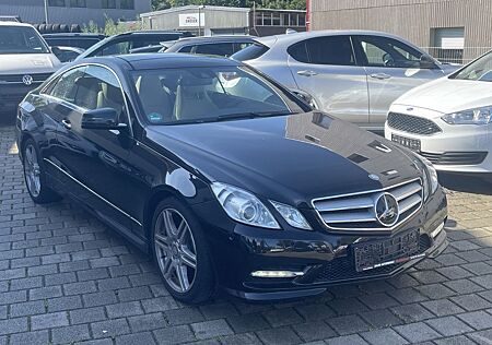 Mercedes-Benz E 350 CDI AMG Coupe Panorama Distronic Kamera
