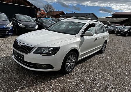 Skoda Superb Combi Elegance 4X4 Automatic