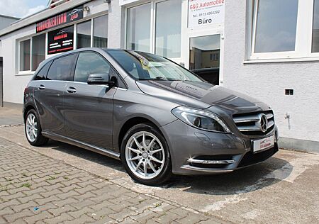 Mercedes-Benz B 200 AUT*KAM*LEDER*BI-XEN*SHZ*1HAND