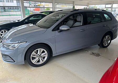 VW Golf Volkswagen 2.0TDI LIFE PANO NAVI LED SONDERLACKIERUNG