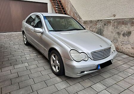 Mercedes-Benz C 180 AVANTGARDE Avantgarde