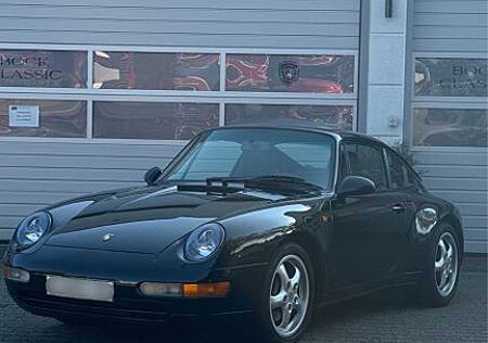 Porsche 993 Carrera Coupé Carrera