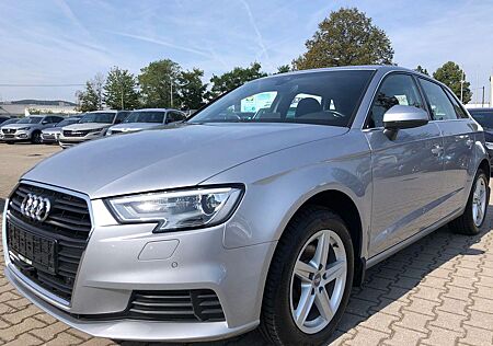 Audi A3 Sportback 30TDI Xenon ACC Navi SHZ Kamera PDC