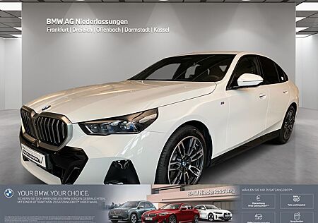 BMW 520i M Sport Harman/K LiveCockpitProf Kamera