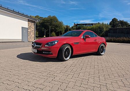 Mercedes-Benz SLK 200 Sitzheizung,Nackenheizung,Navi,