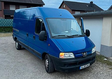 Peugeot Boxer 2,2 HDI (Diesel) mit Lkw.-Zulassung