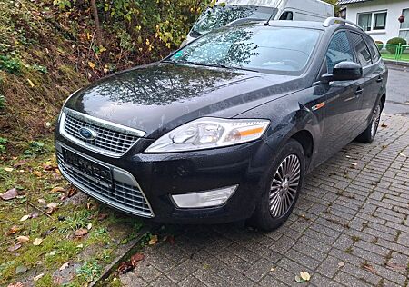 Ford Mondeo Turnier Titanium TÜV NEU