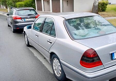 Mercedes-Benz C 180 CLASSIC Classic