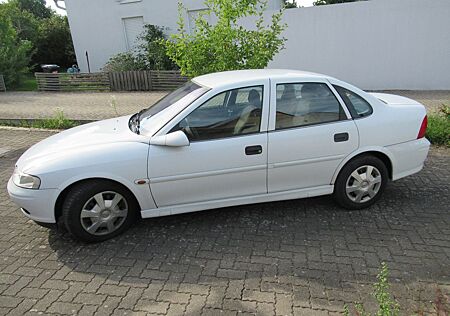 Opel Vectra 1.6 16V Comfort Comfort