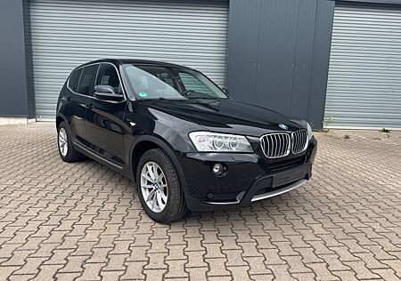 BMW X3 xDrive20d / Auto / AHK / Gepflegt