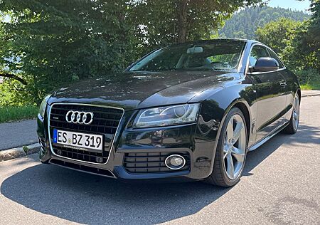 Audi A5 Coupé 3.2 S-Line Schalter Garage Scheckheft