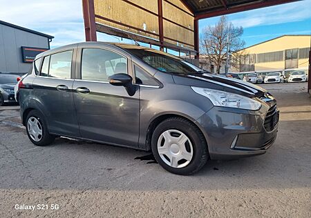 Ford B-Max 1,0 EcoBoost 92kW S/S Cool & Connect