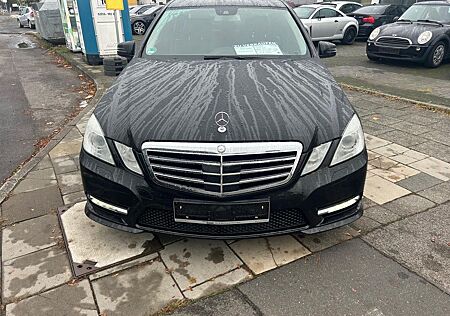 Mercedes-Benz E 220 CDI AMG PAKET 7 G AVANTGARDE