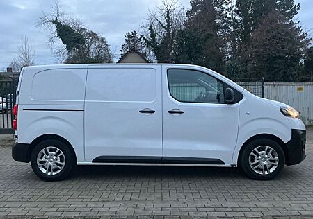 Opel Vivaro Transporter Kasten CARPLAY*KAMERA*TÜV*