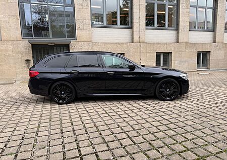 BMW 530d xDrive Touring A -