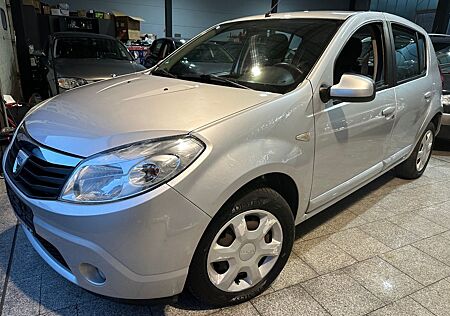 Dacia Sandero Laureate 1.6*KLIMA*TÜV NEU*2.HAND*