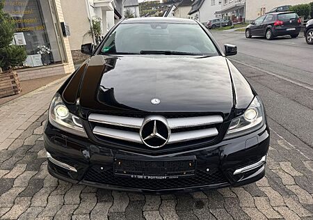 Mercedes-Benz C 250 CDI Sport Coupé Autom. Sport AMG Line