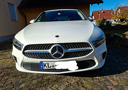 Mercedes-Benz A 250 gebraucht kaufen Mercedes-Benz A 250 e DCT -