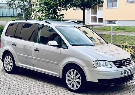 VW Touran Volkswagen 1.9 TDI 77kW Conceptline Conceptline