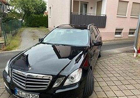 Mercedes-Benz E 220 CDI T BlueEFFICIENCY AVANTGARDE AVANTGARDE
