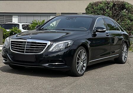 Mercedes-Benz S 500 /4Matic L(Chauffer /Burmester/Massage/PANO