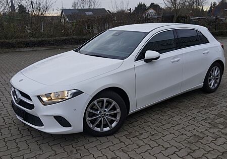 Mercedes-Benz A 220 *2 Hand*R-Kamera*Aut*Leder*Sitzheiz*