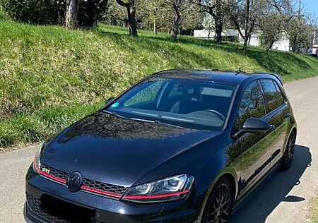 VW Golf Volkswagen 2.0 TSI DSG Top Zustand