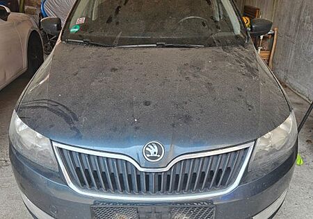 Skoda Rapid 1.2 TSI 77kW Active Active