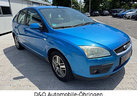Ford Focus Lim. Ghia Xenon Keyless Klima*TÜV NEU*