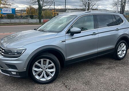 VW Tiguan Allspace Volkswagen Highline 4Motion