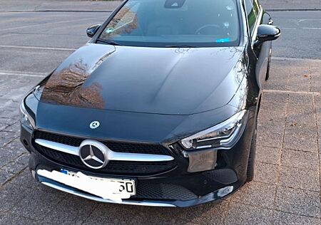 Mercedes-Benz CLA 180 Shooting Brake CLA 180 d Shooting Br...