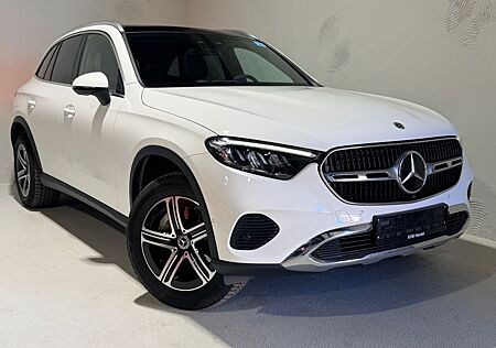 Mercedes-Benz GLC 300 e 4MATIC*Burmester*Panorama*AHK