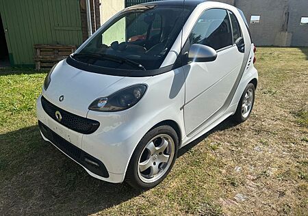 Smart ForTwo coupé 1.0 Brabus Pano klima LED Sitz Serv