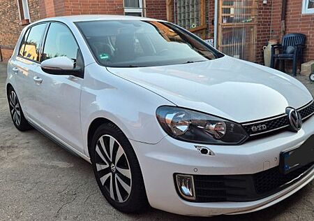 VW Golf Volkswagen 2.0 TDI GTD GTD