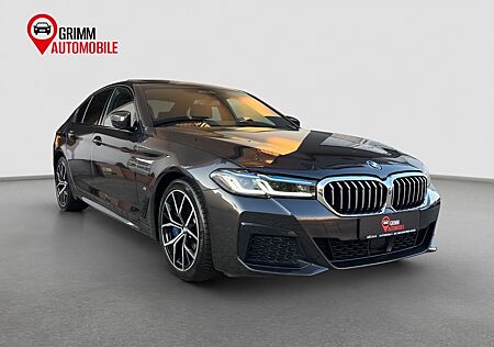 BMW 530 d G30 M Sport-ACC-LANE-HuD-TOT-PANO-CARPLAY