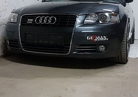 Audi Quattro 3.2 l V6