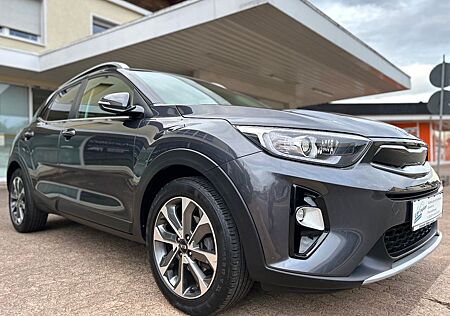 Kia Stonic 1,4 Ltr Navi Klima Kamera Alu Pdc Tüv NEU