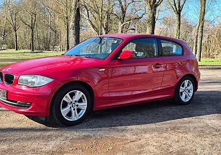 BMW 116i - Comfort - Advantage - SHZ - NSW - Lichtpa