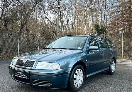 Skoda Octavia Combi Tour, 1.Hand