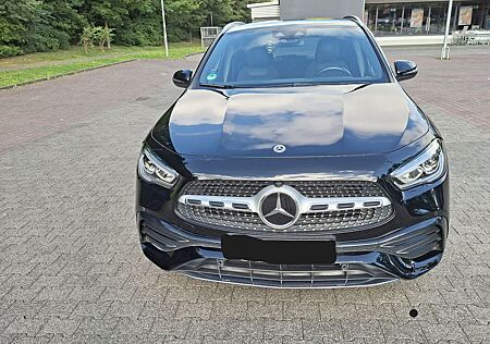 Mercedes-Benz GLA 250 e DCT -AMG Line,AHK,MBUX, Distronik