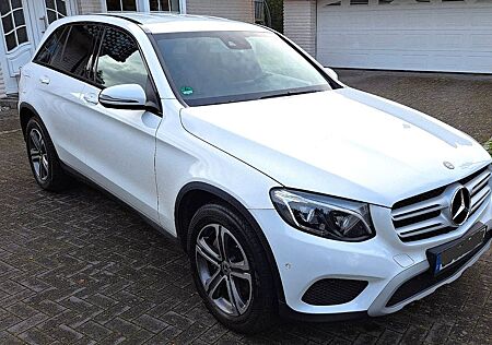 Mercedes-Benz GLC 250 d 4MATIC Autom/Kamera/SHZ/LED/Navi