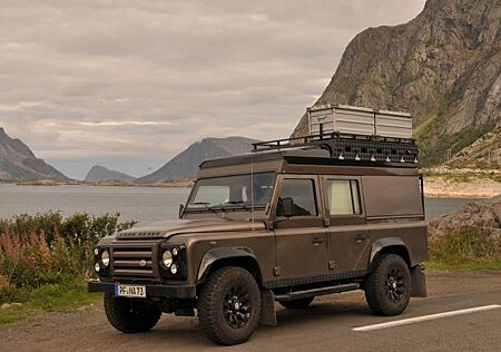 Land Rover Defender 110 TD4 Rough 1 Limited Edition